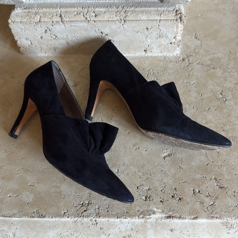 Vintage Yves Saint Laurent Black Suede Pumps - Picture 3 of 5